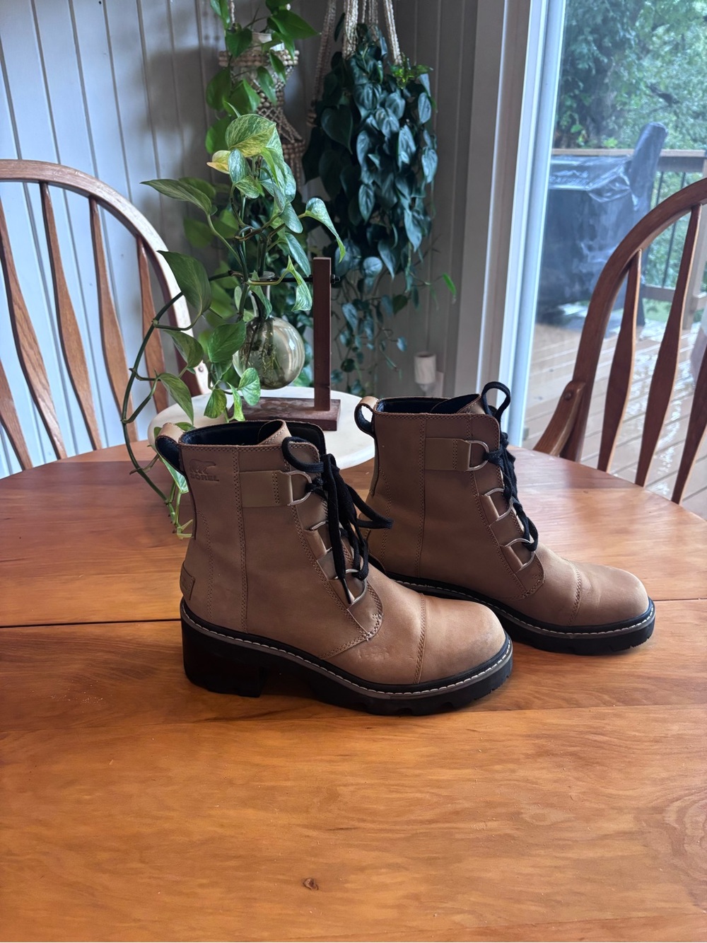 Sorel Women’s Size 10 Joan Combat Boots- Color Caribou Buff Black